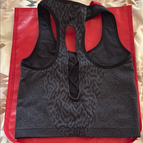 Gymshark Black Racerback Top - Picture 3 of 3